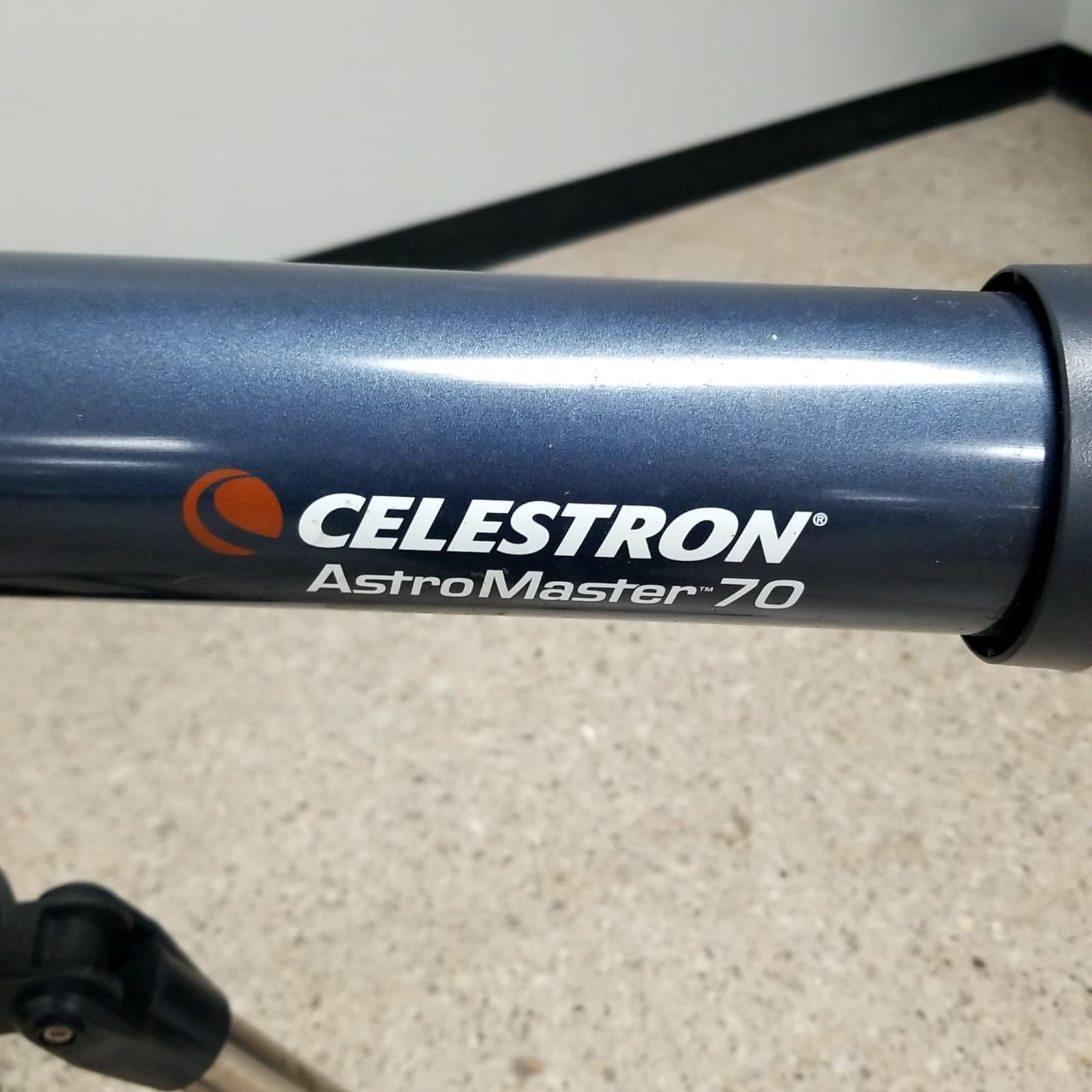 Celestron AstroMaster 70AZ 70mm Telescope w  Tripod UNTESTED 2