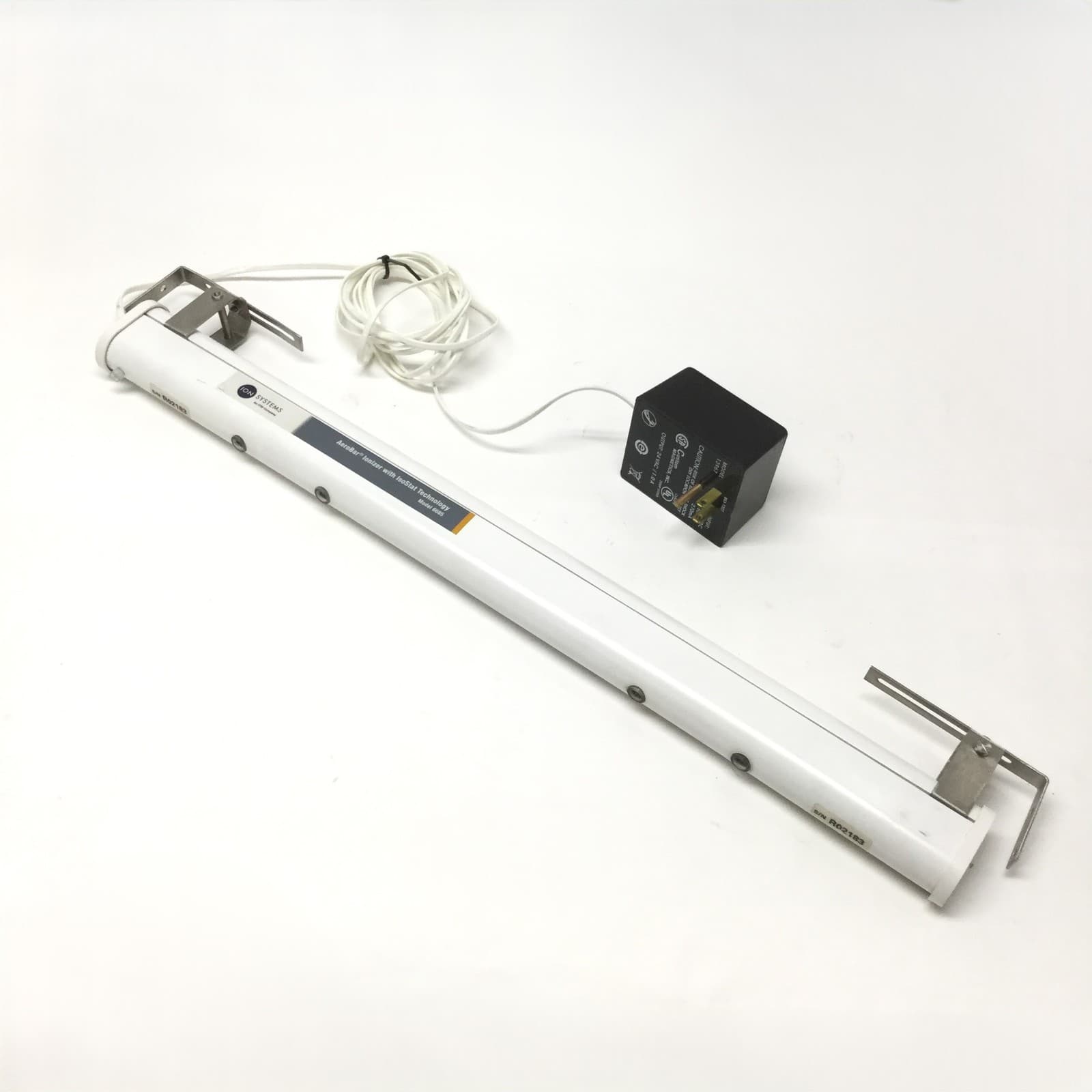 ITW Ion Systems 6685 AeroBar Ionizer Static Neutralizing Bar 22" Long, 24VAC