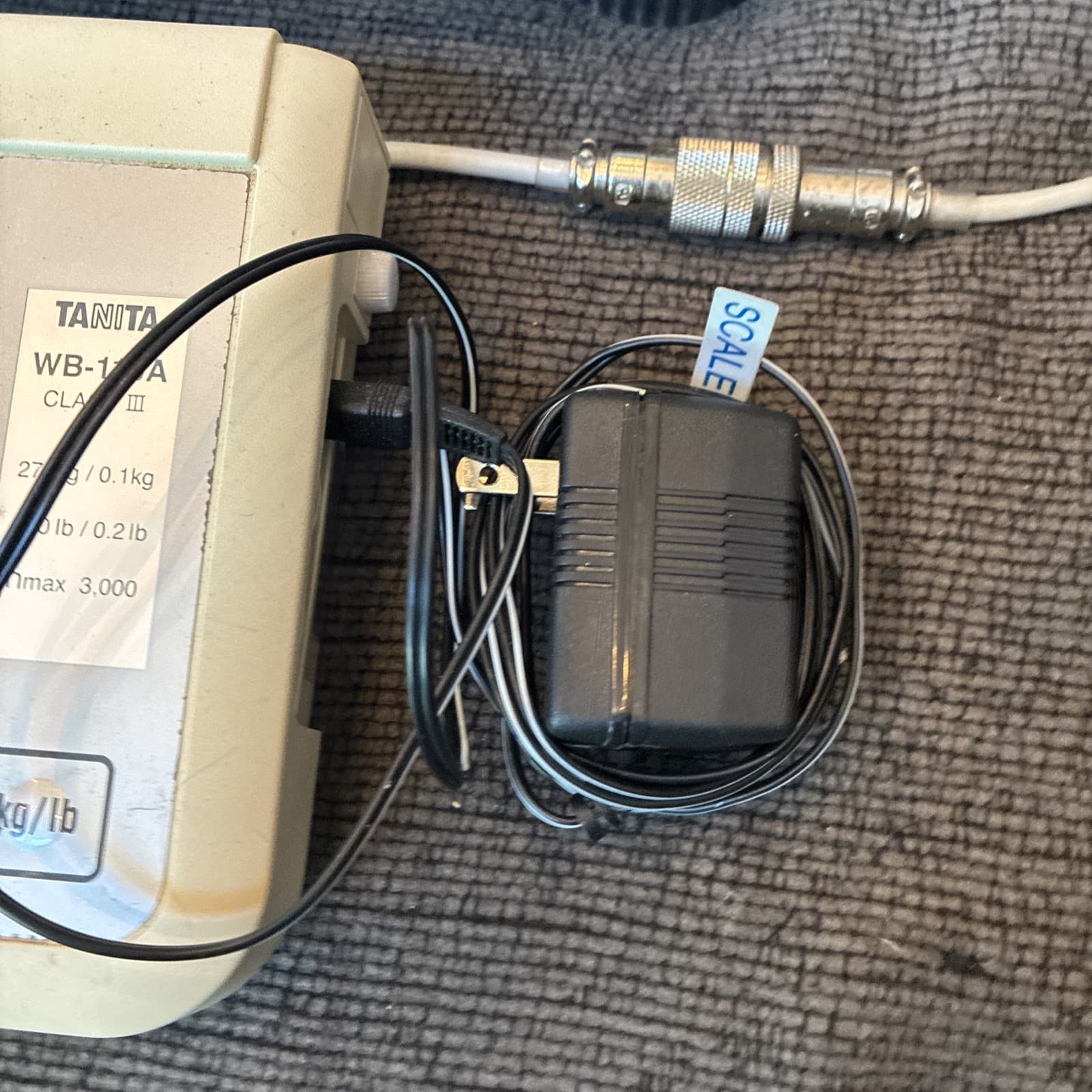 Tanita WB-110A Digital Scale - 600LB Max - Tested Working 3