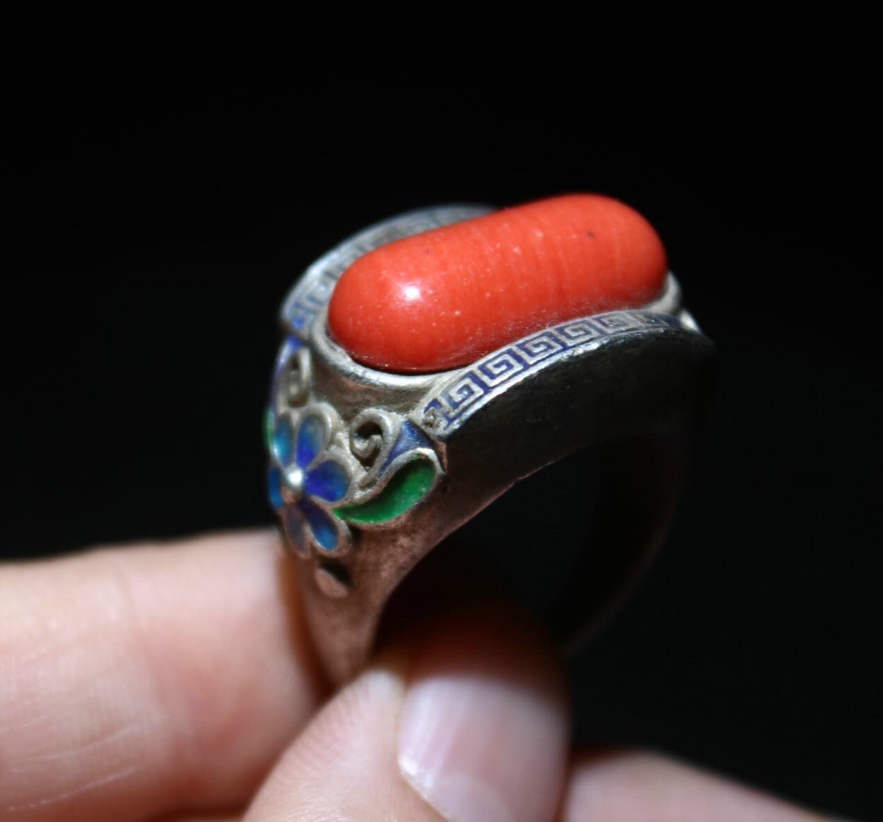 Rare Old Chinese Cloisonne Silver Inlay Red Gem Flower Jewelry Figure Ring
