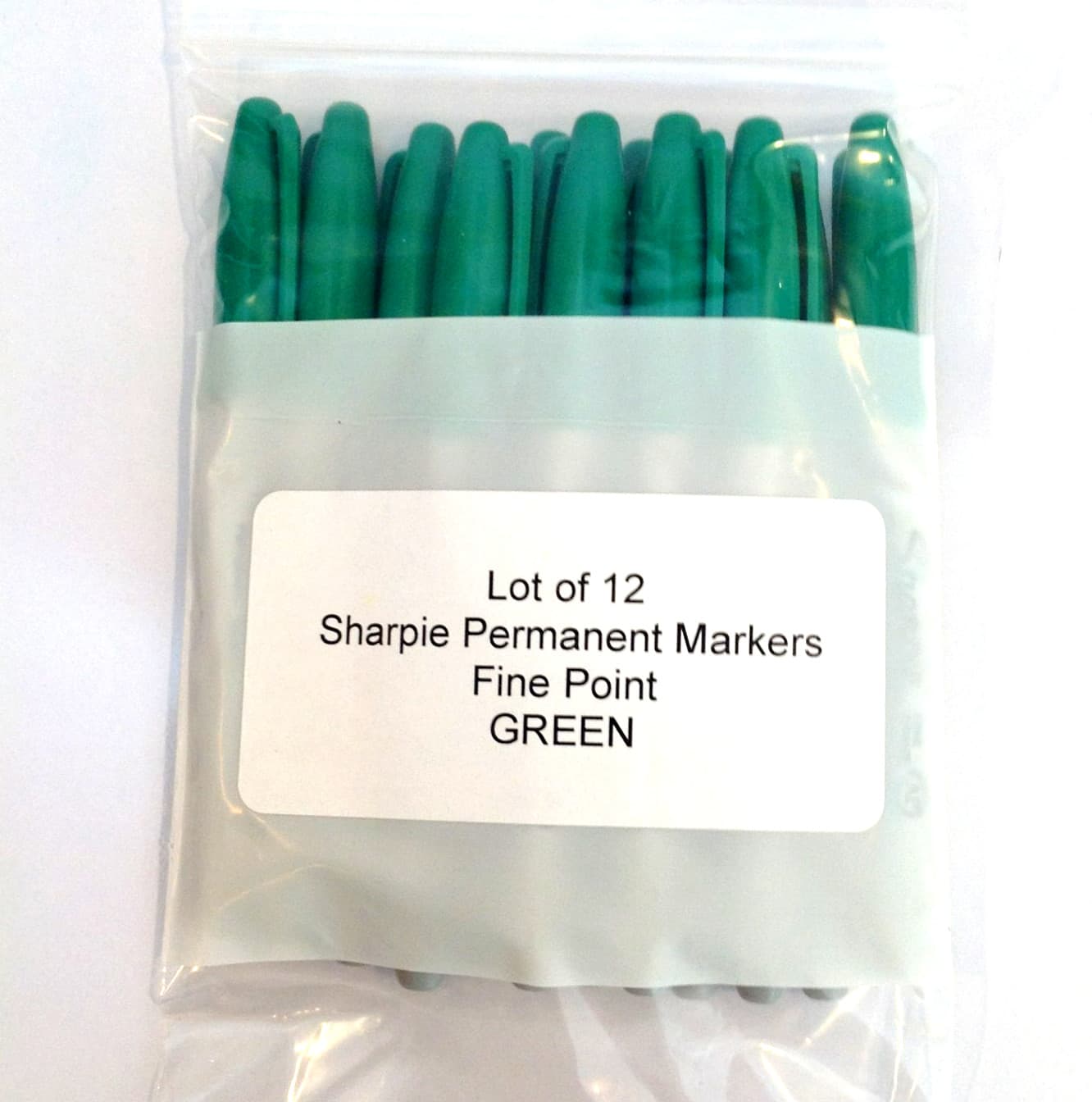 Lot of 12 Sharpie 30004 GREEN Permanent Markers Fine Point Bullet Tip NEW