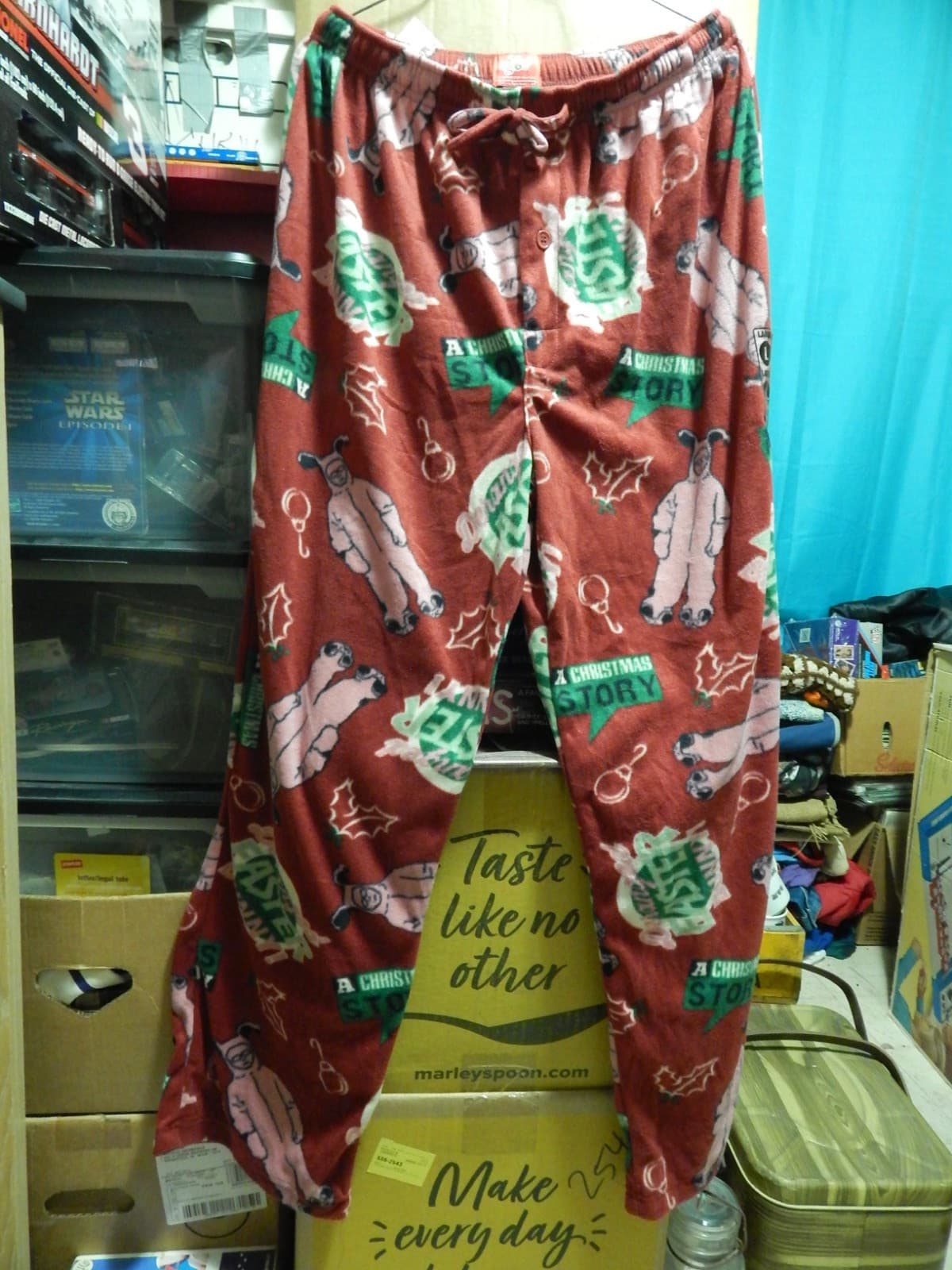 A Christmas Story (Adult Lg) Polyester Lounge Pants Ltd Xmas Movie Merch 2