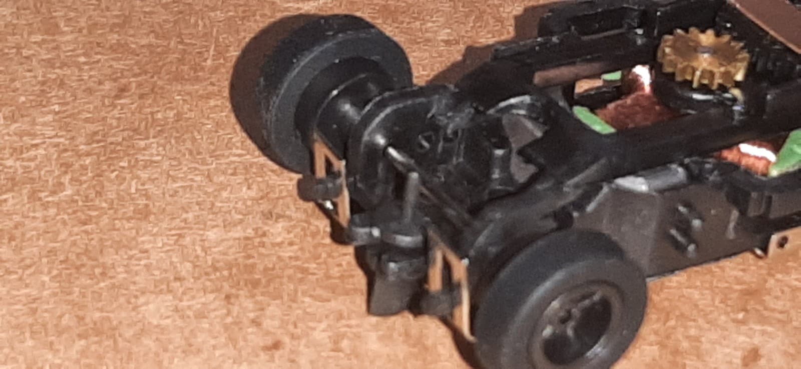 Back To School Special Autoworld Ultra G Xtraction Chassis With Blacked Out Rims 3