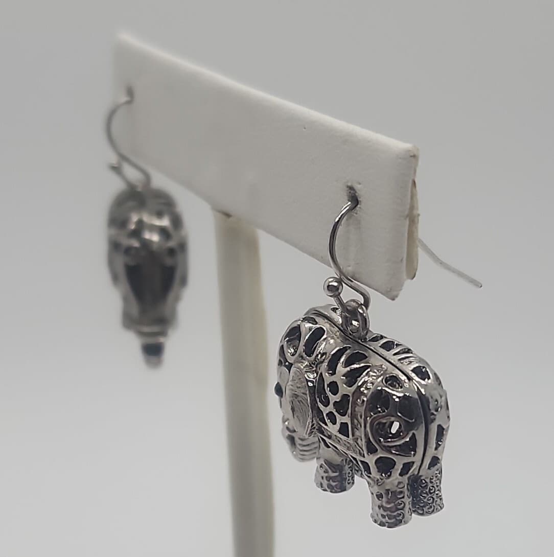 Vintage silver tone filigree figural ELEPHANT pierced dangle earrings 4
