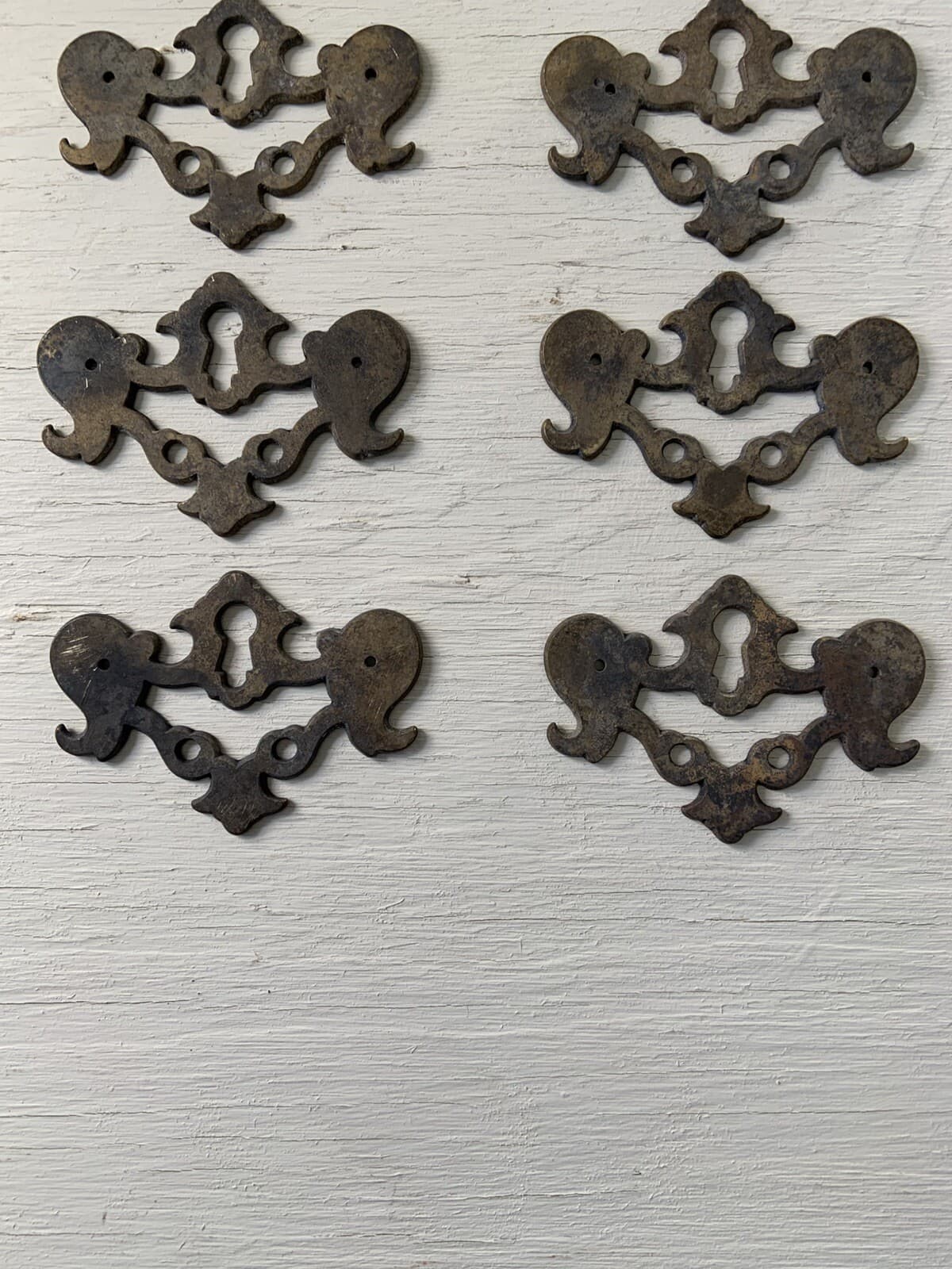 Group Of 10 Vintage Bat Wing Escutcheons Keyhole Covers ~  Likely Solid Brass 2