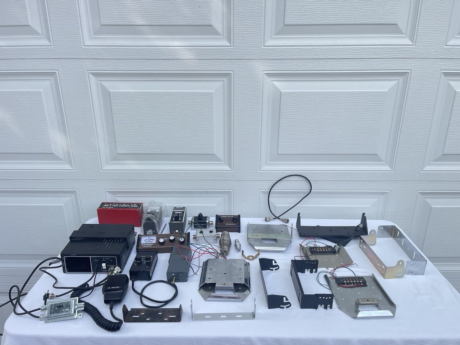 Lot Trilectric FCC Data Mac 440 H Transmitter With Mic & Accesories