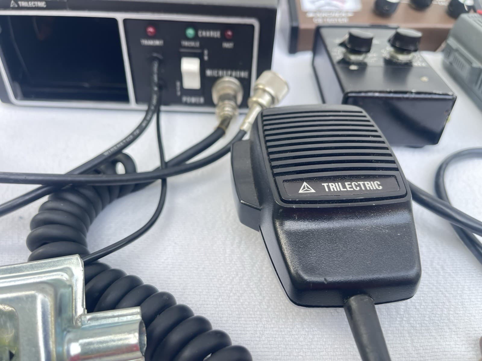 Lot Trilectric FCC Data Mac 440 H Transmitter With Mic & Accesories 3