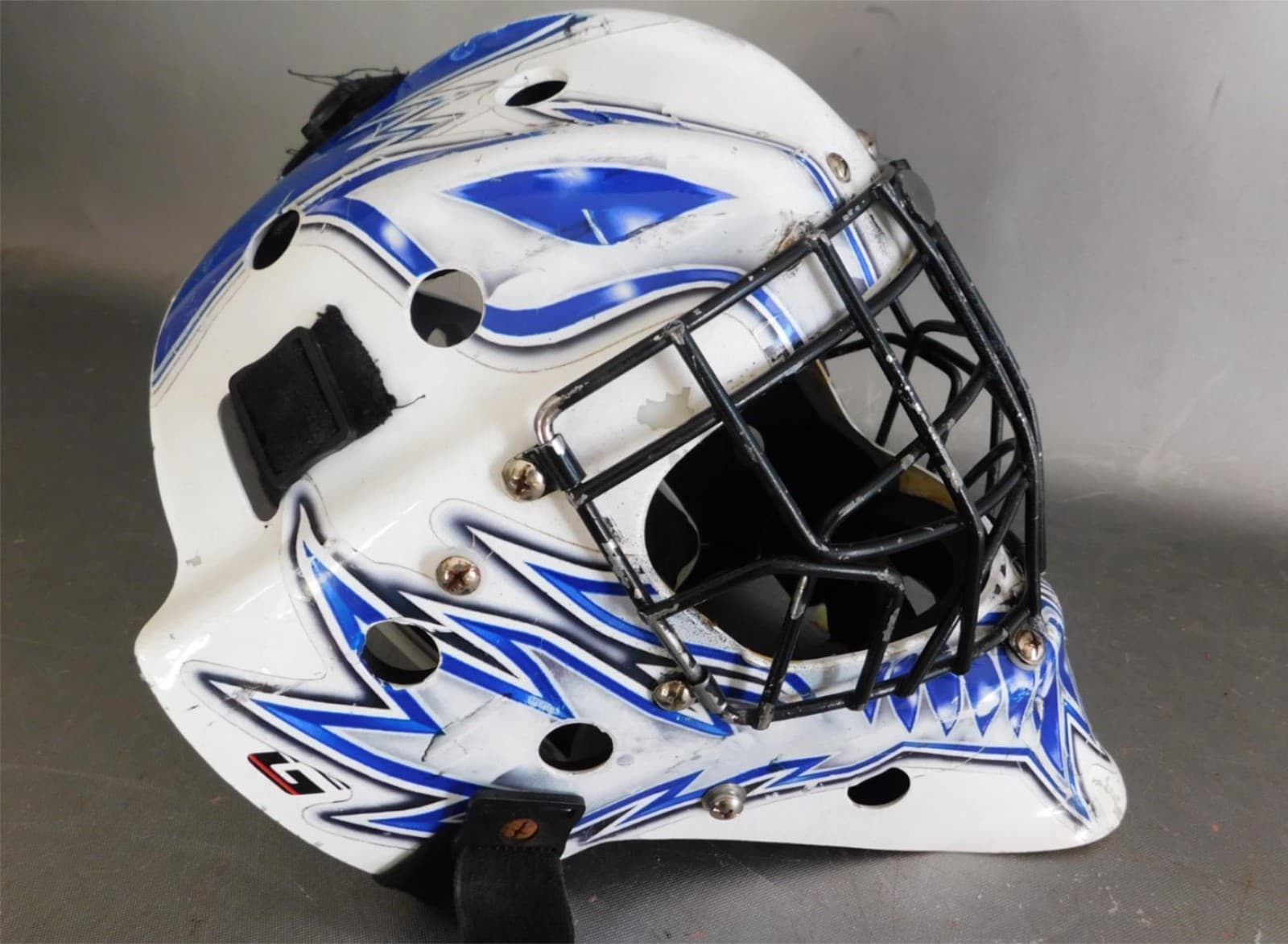 Preowned,Hockey Goalie Mask,Good Condition,Beer League,Unknowned Maker No Tariff 6