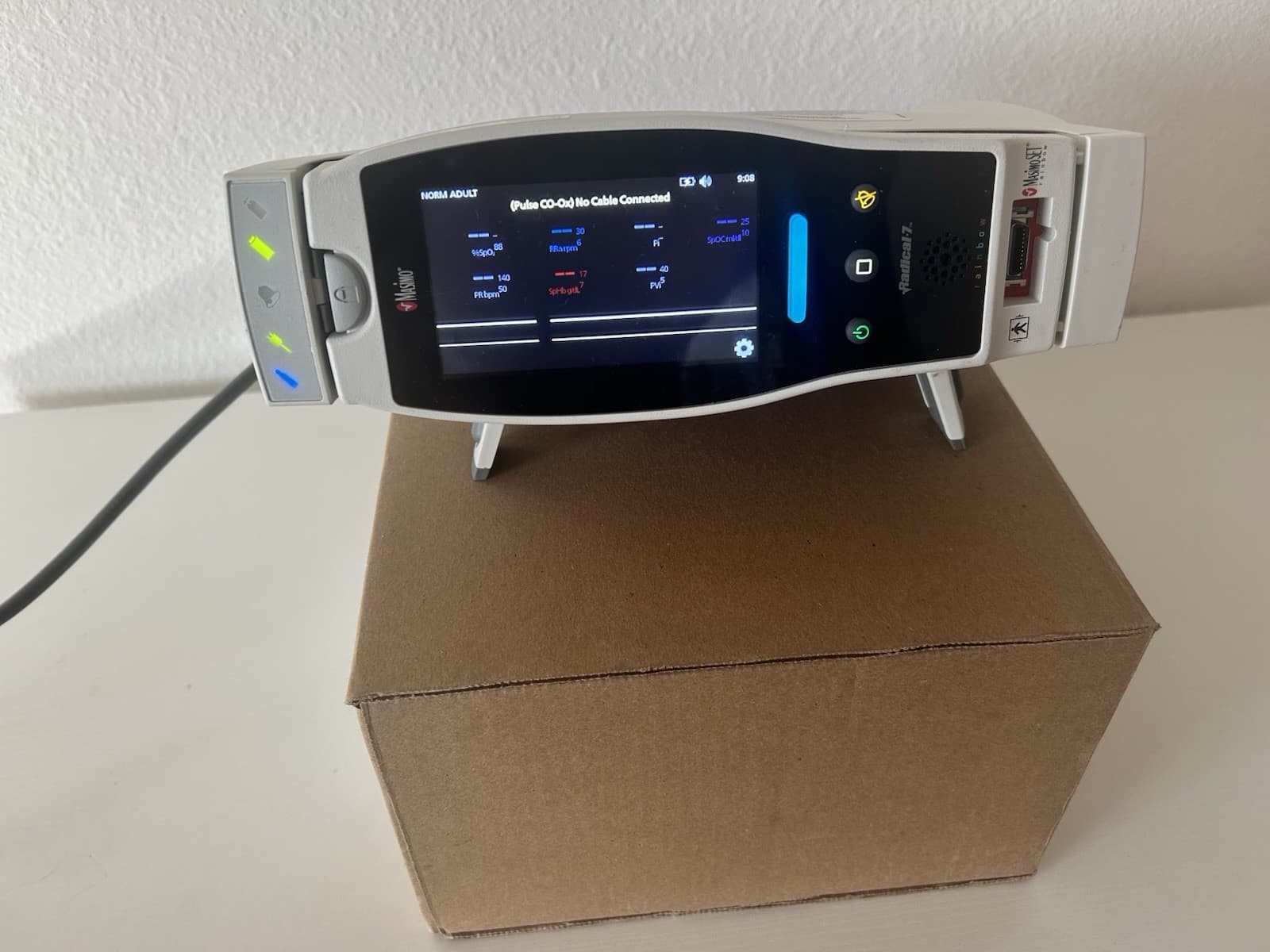 Masimo Rainbow Radical 7 with SpHb, Spo2 ,spoc,PVi, SpMet, RRa,Pi & RC-12