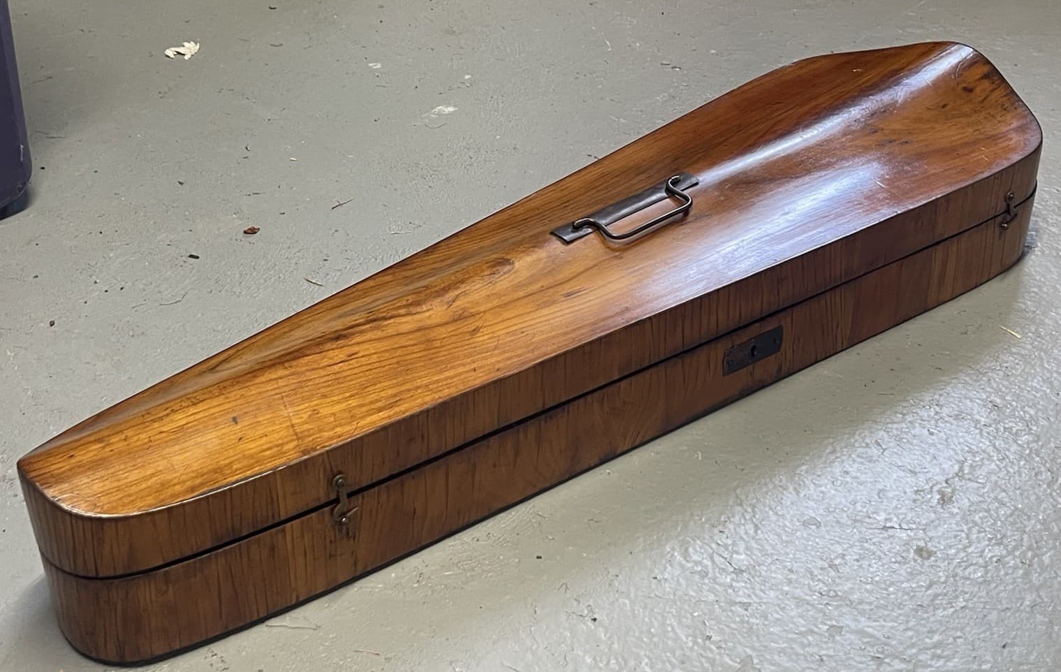 Beautiful 19th Century Violin Case With Banded Veneer. Original Hardware. 3