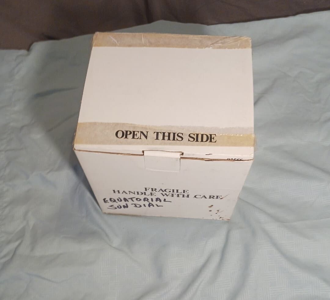 FREE SHIPPING The Franklin Mint Equatorial Sundial BRAND NEW  2