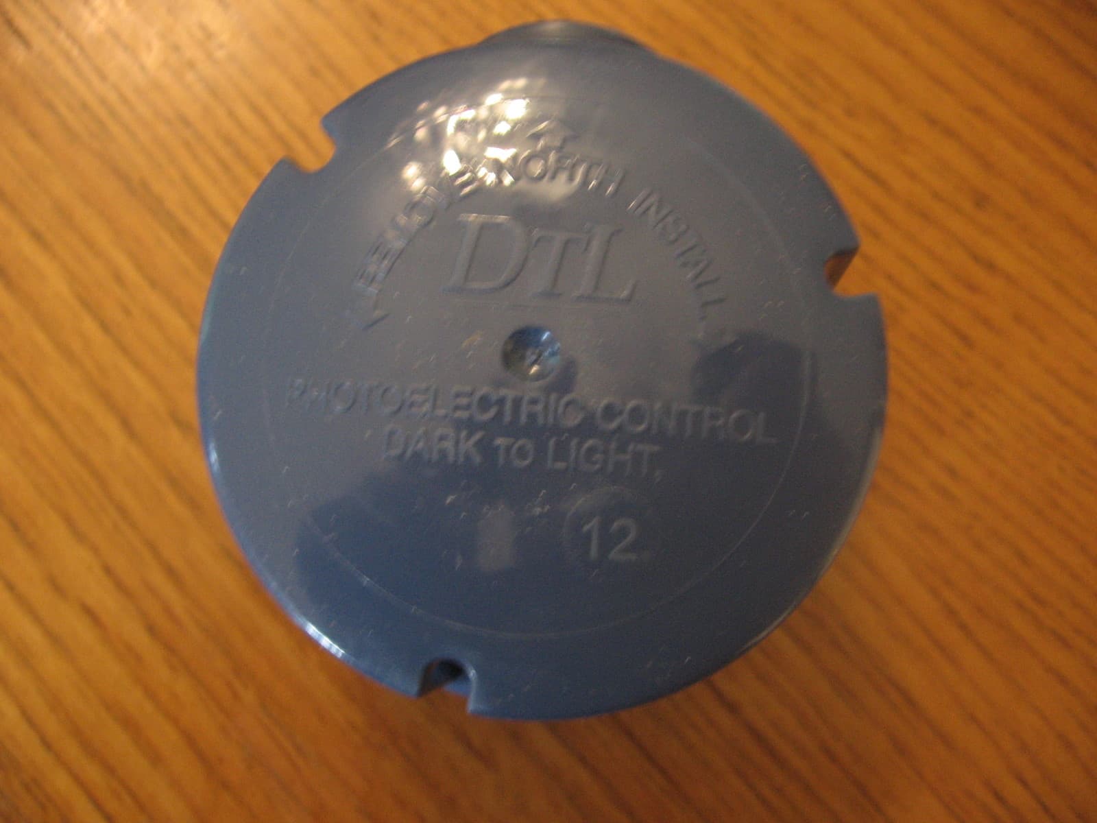 NEW DTL Dark to Light Outdoor Photoelectric Control  D124-1.0-STJ sensor 830577 2