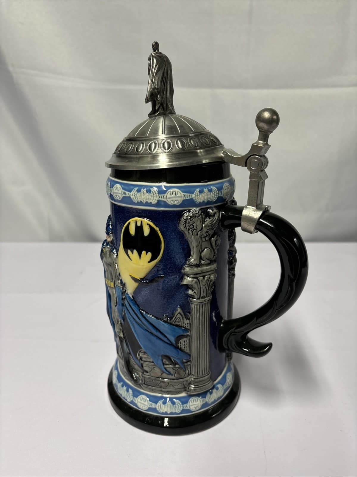 SUPER RARE Batman Raised Relief Limited Edition Collectible Beer Stein GERMANY 2