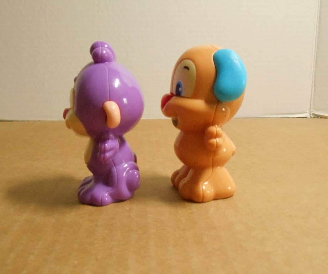 Fisher Price Laugh & Learn Puppy's Smart Train Replacement Puppy & Monkey  O11 2