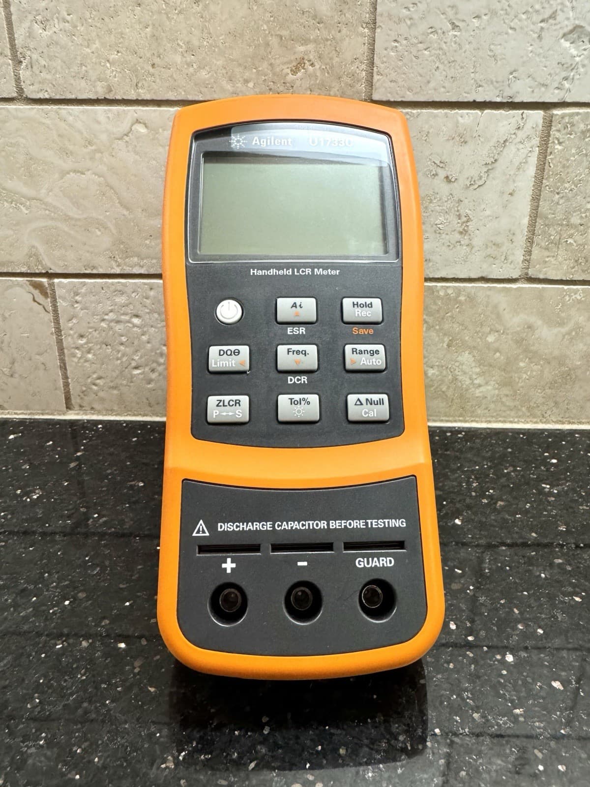 Agilent U1733C Autoranging LCR Meter Handheld Portable Backlit LCD