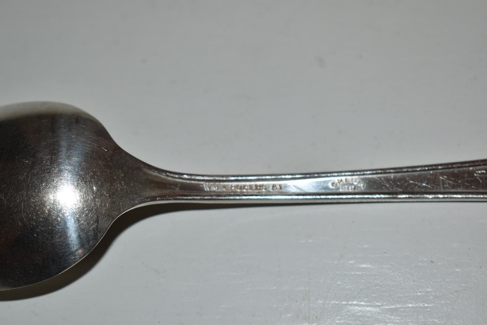 Rogers Silverplate Coronet 1933 Six Oval Soup/Table Spoons 3