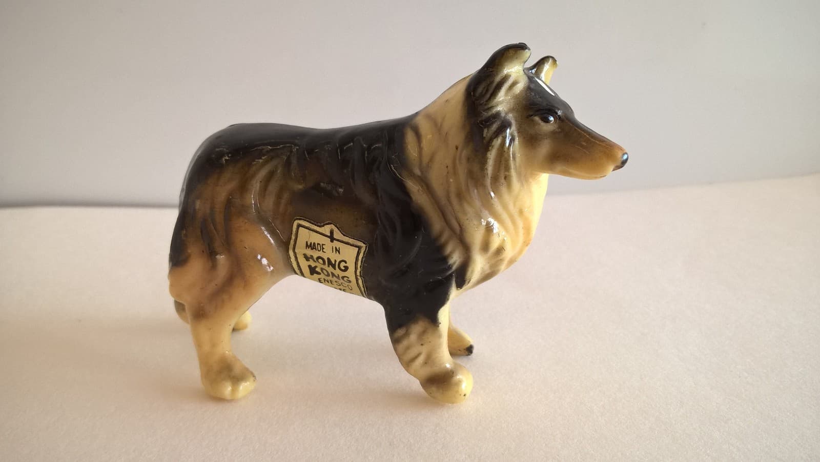 Enesco Imports Inc 2" Collie Dog Figurine Made In Hong Kong Caramel Cream Colors