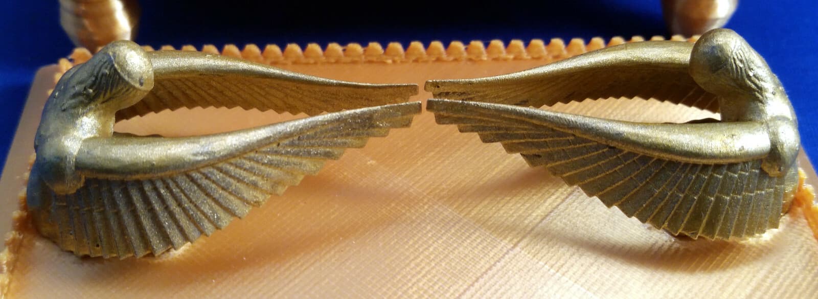 Ark of the Covenant Model - With Contents! 5