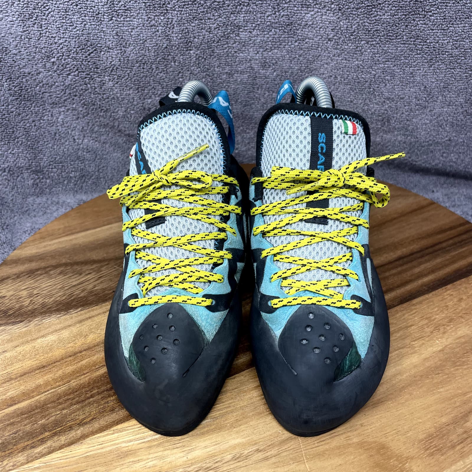 EUC SCARPA Vapor Lace Rock Climbing Bouldering Shoes Women's EU 36.5 US 5 2/3 2