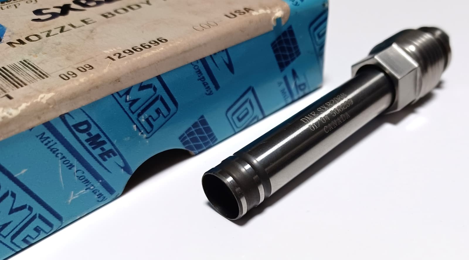 DME SXB2068 Stellar Nozzle Body & Nut Assembly for Injection Molding - New 4