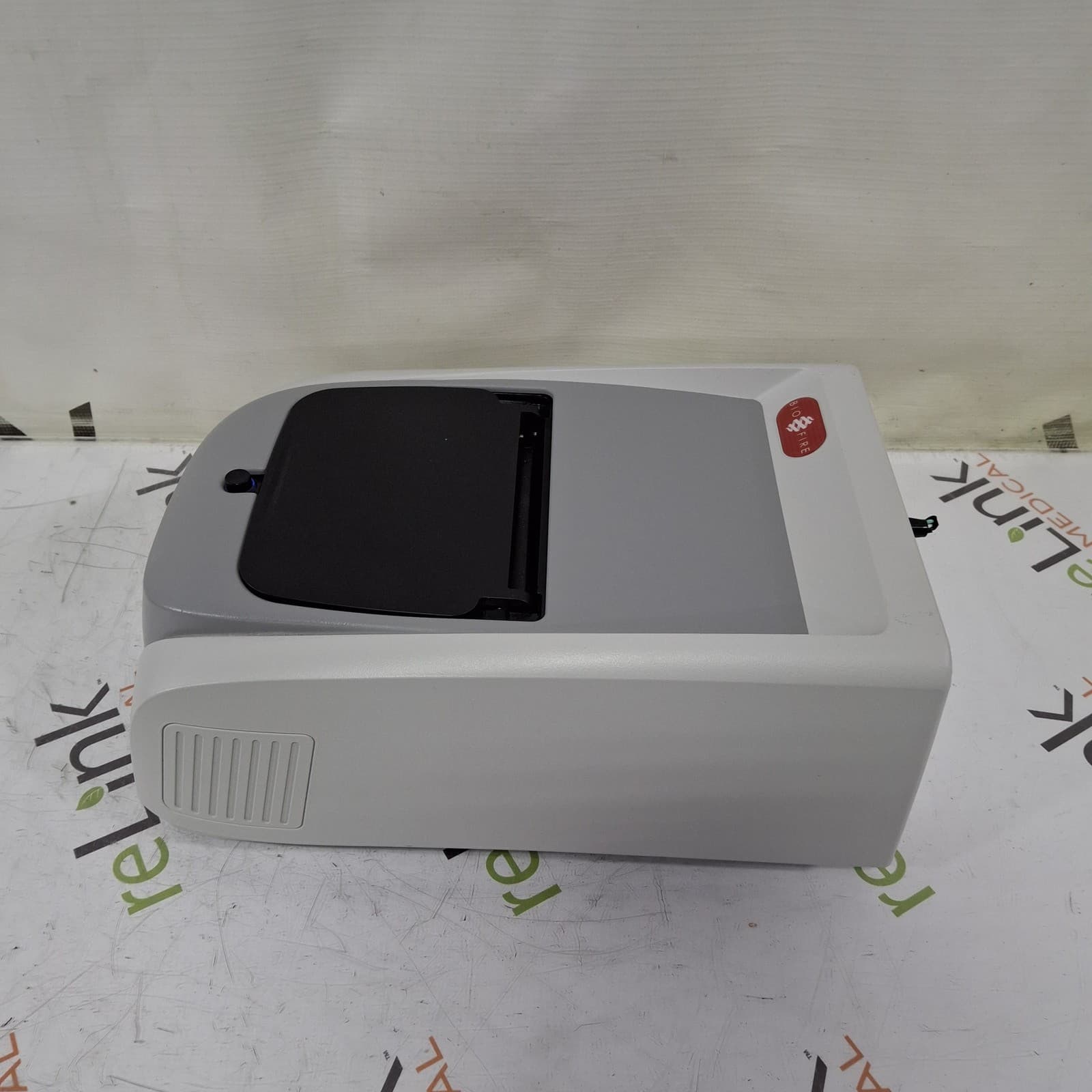 BioFire Diagnostics FilmArray 2.0 PCR System 2