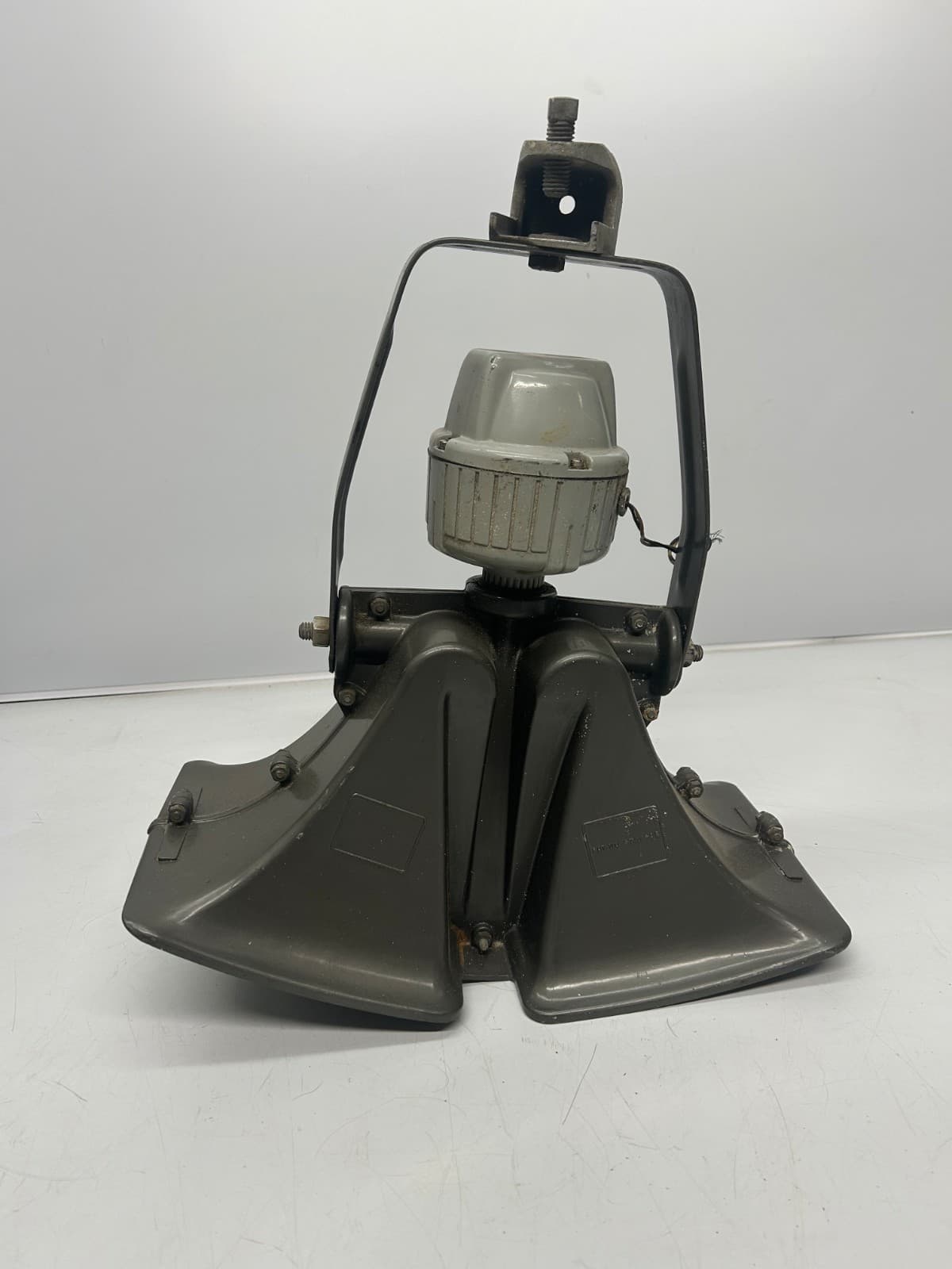 1 Vtg University ID-40T Driver PA Stadium Speaker Stromberg Carlson Horn AsIs #A