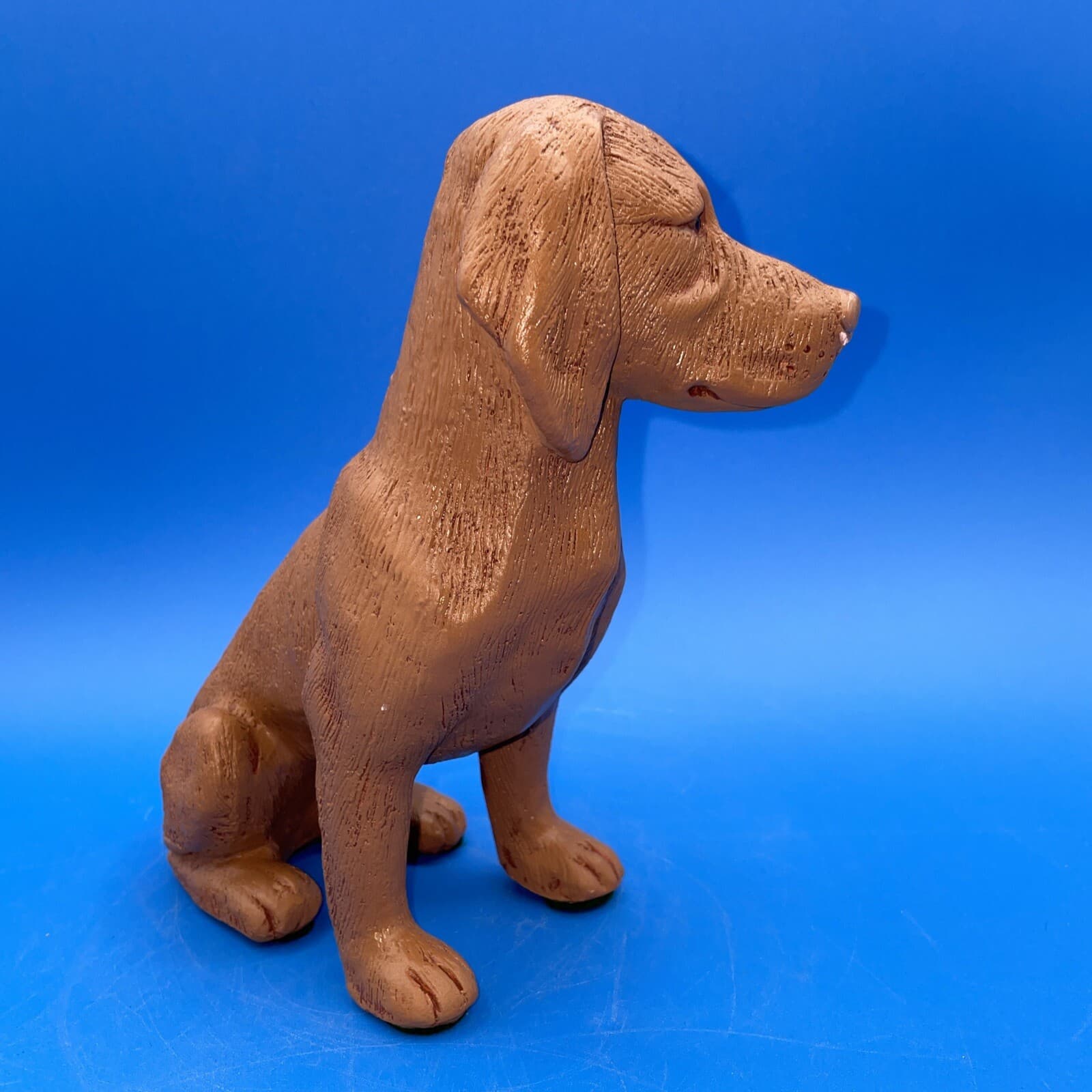 VINTAGE  FIGURINE OF A VIZSLA  DOG SIGNED BY ARTIST T C SCHOCH 4