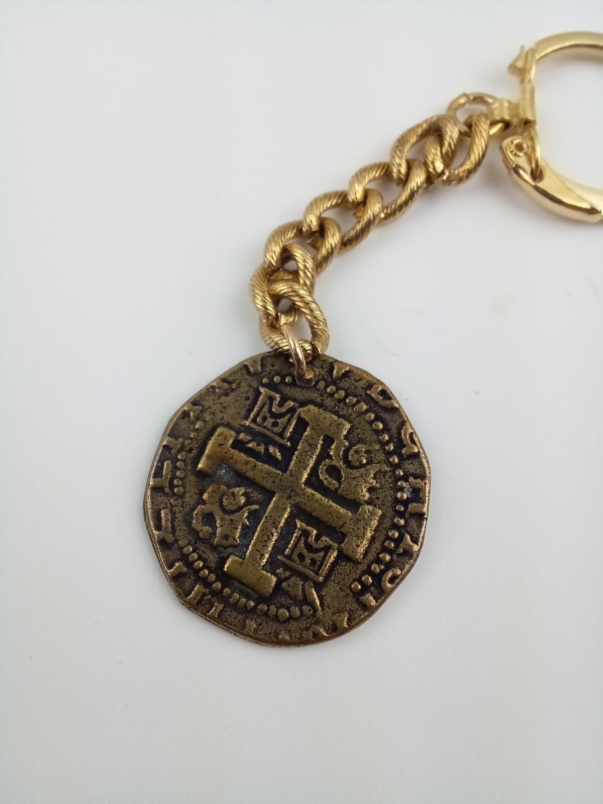 Replica of a Gold Doubloon in original plastic with description 3