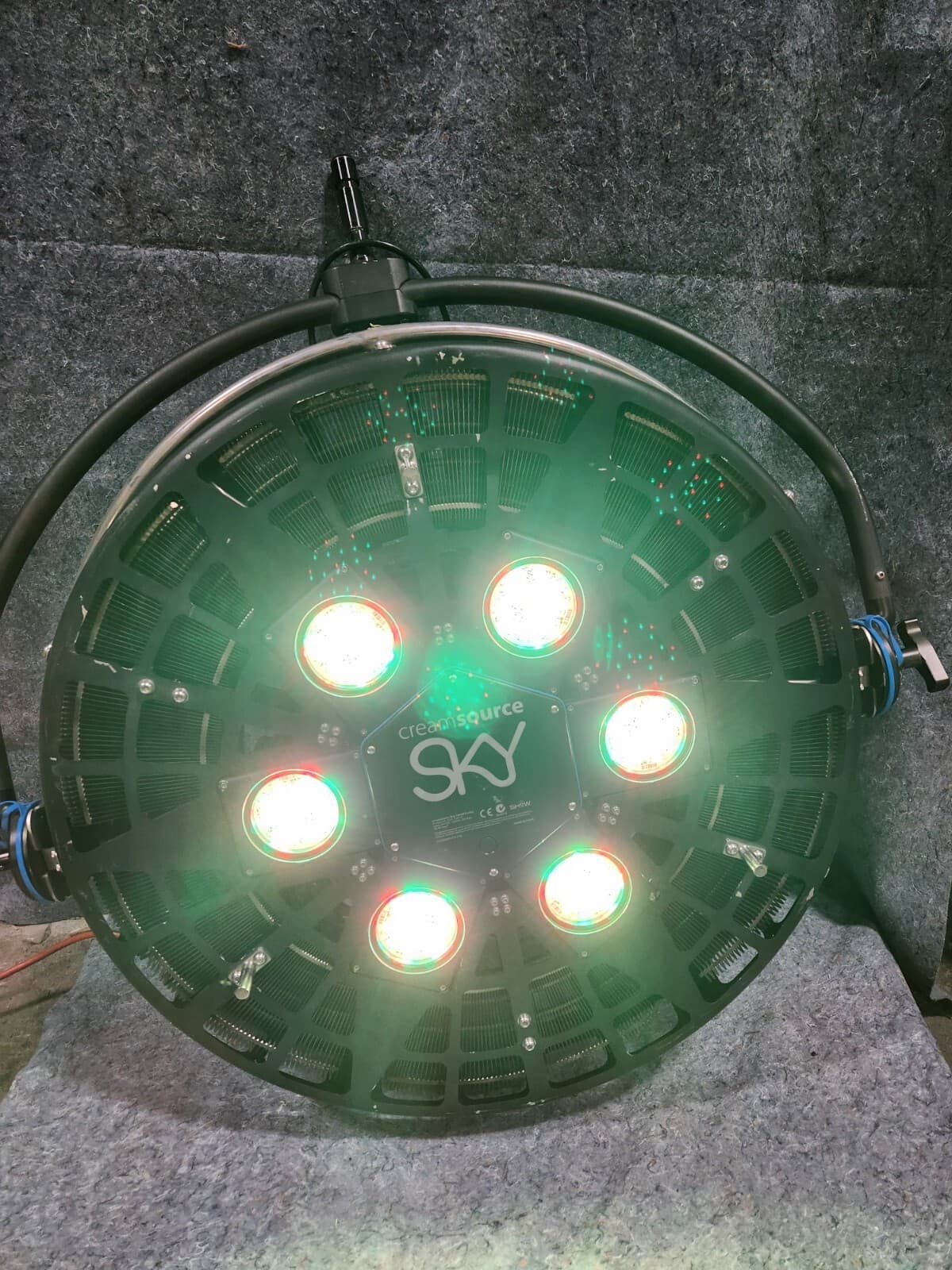 Creamsource Sky 1200W Full Color RGBWA 6-Engine LED Soft Light w/PSU *479 HOURS* 4