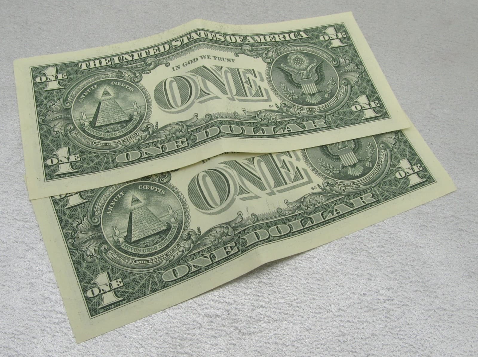 Lot 2 Consecutive Serial Numbers on Single Dollar Bills G 8741170 & G 87411571 3