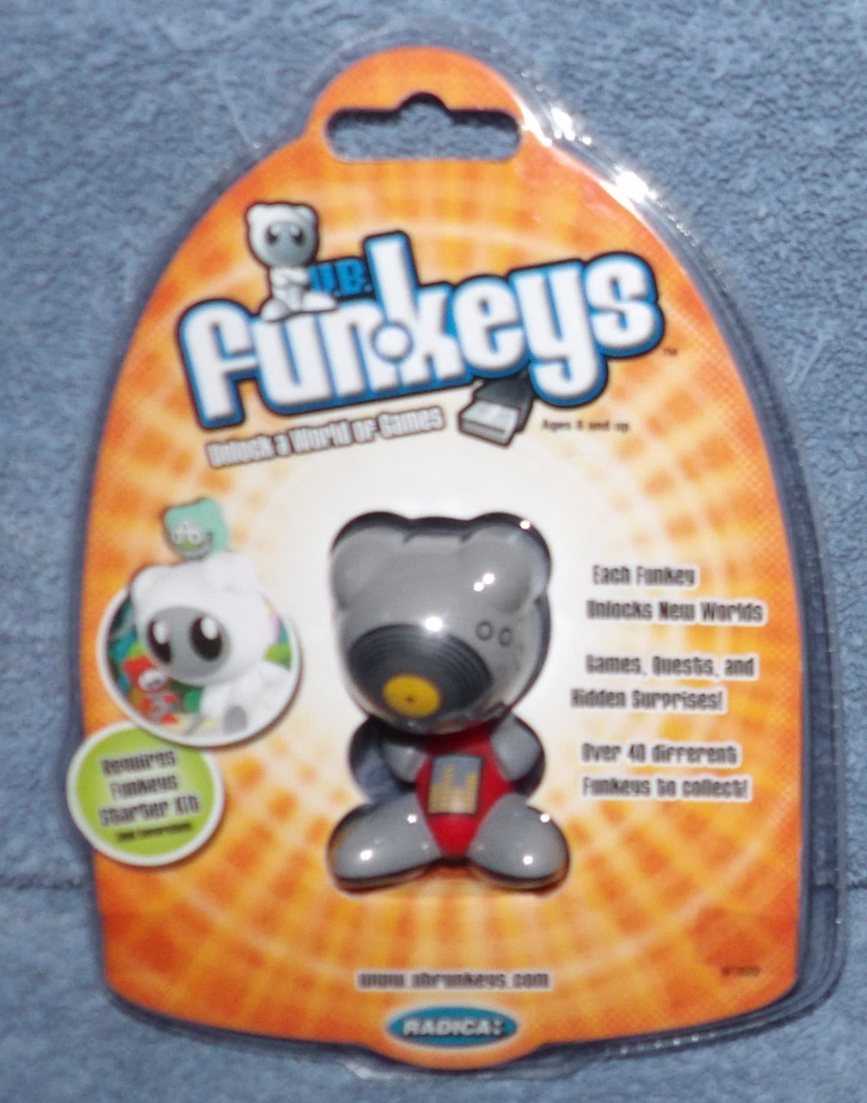 UB FUNKEYS 2007 FUNKEYS TOWN SCRATCH SET 6