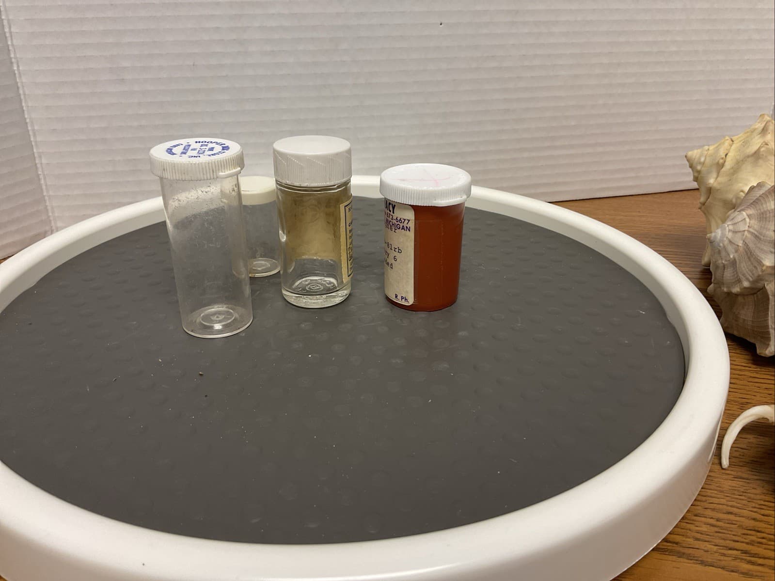 4Vintage Pill Capsule Medicine Empty Bottle Apothecary Pharmacy Glass  container 2