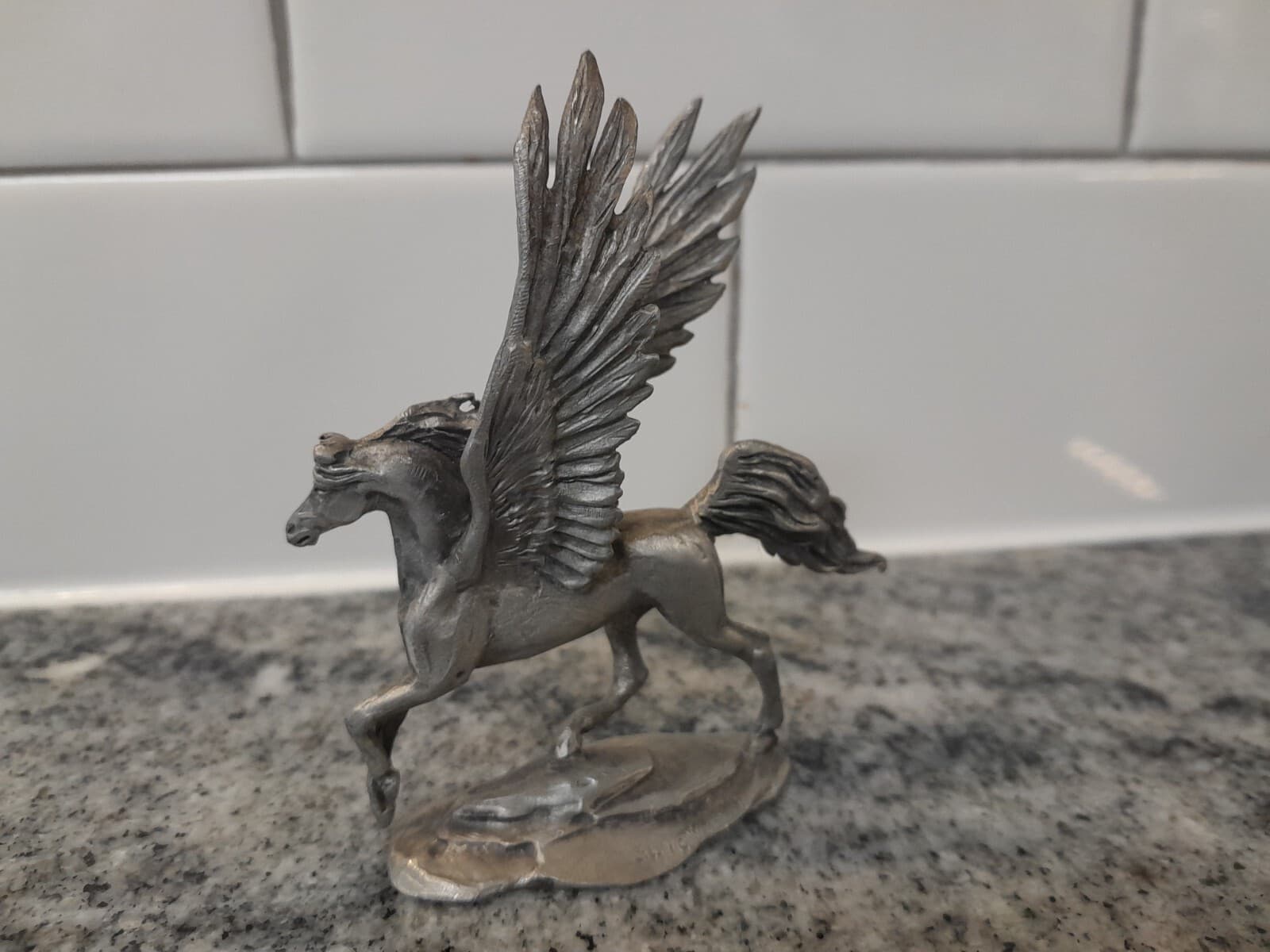 SLN 1980 Pewter Pegasus Flying Horse Collectible Figurine 3.5" by 3.5" 4