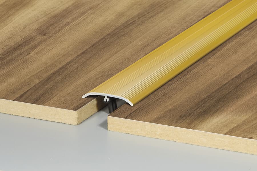 Cezar Anodized Aluminum Push-In Transition Strip, 1/2" W x 3-1/4' L (Silver) 2