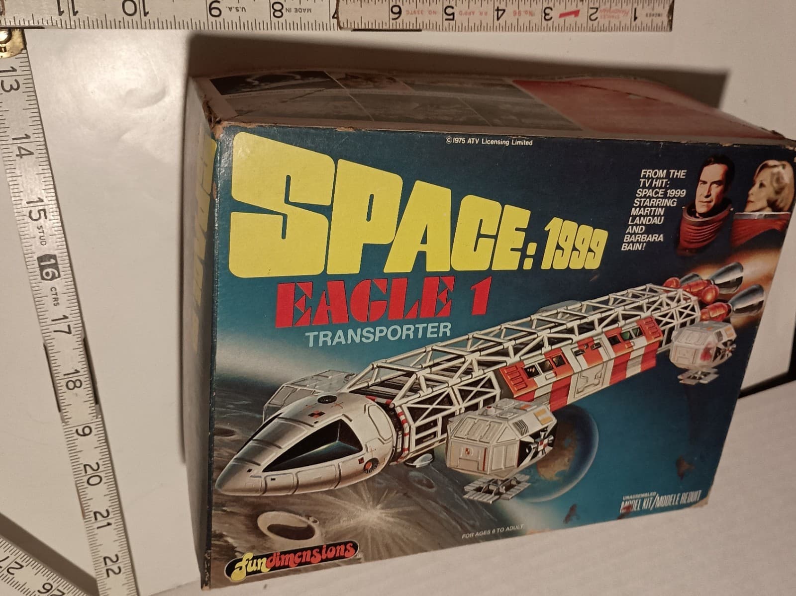 SPACE 1999 eagle 1 model kit box ONLY flattened fundimensions 1975 4