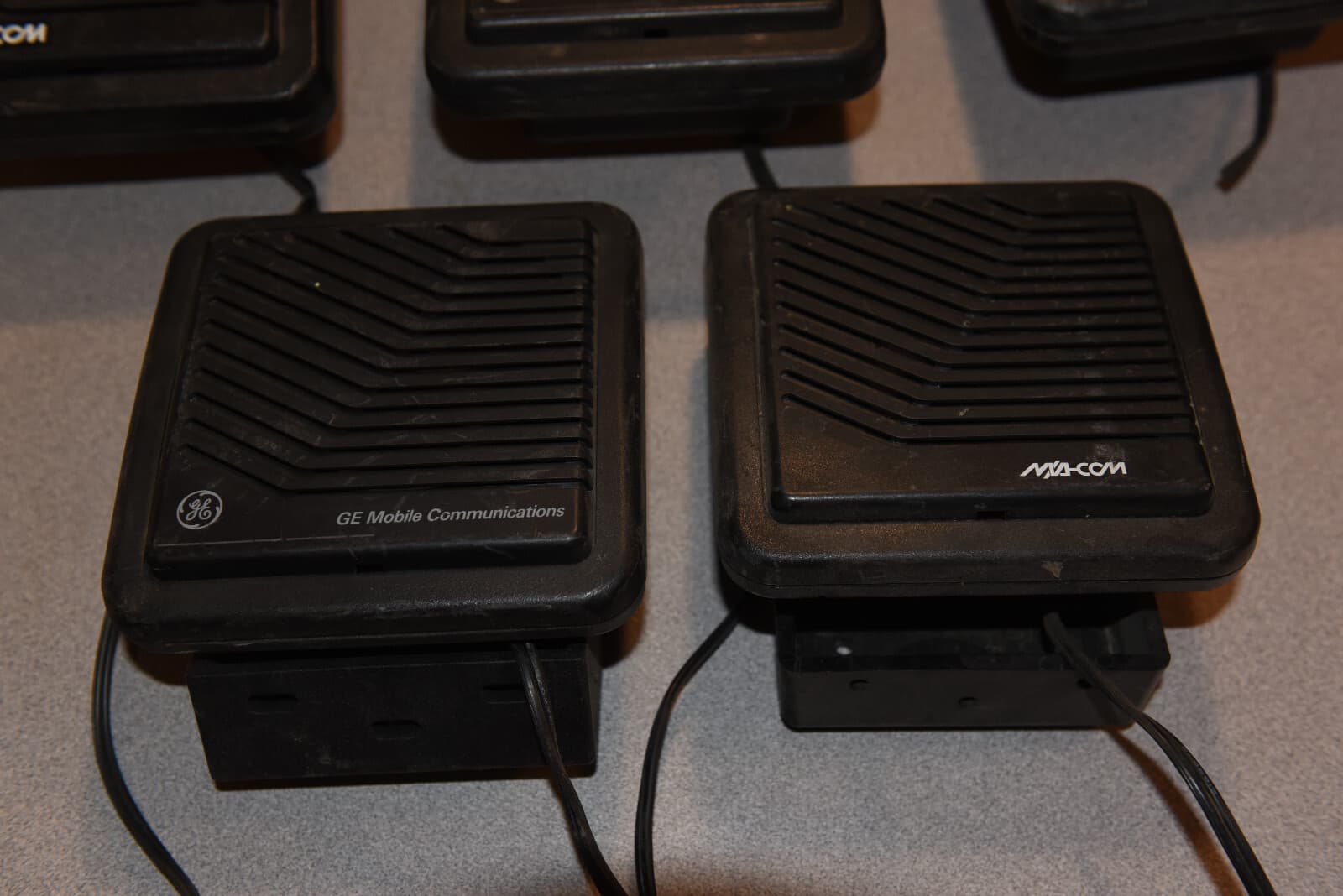 Lot of (8) Used External Speakers For Mobile Radios - Various brands! 2