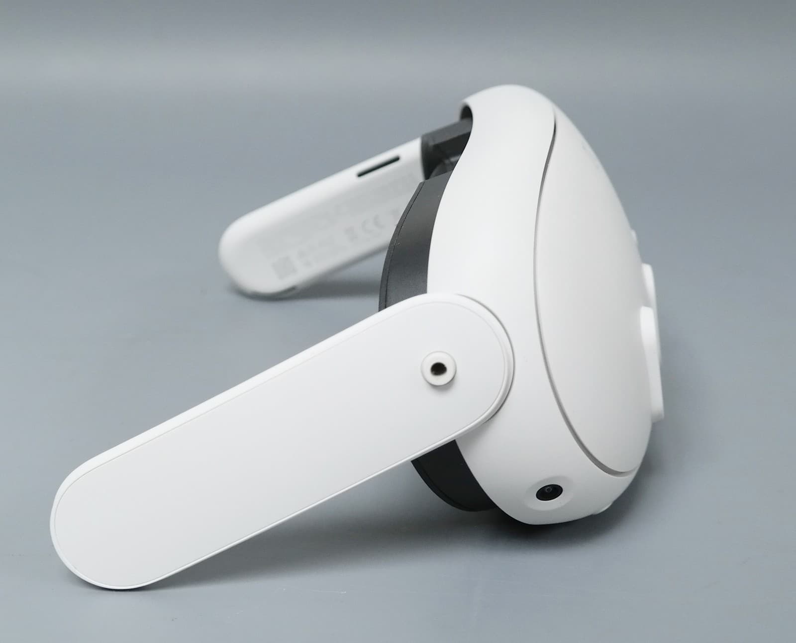 Meta Quest 3 128GB VR Headset ONLY - White 5