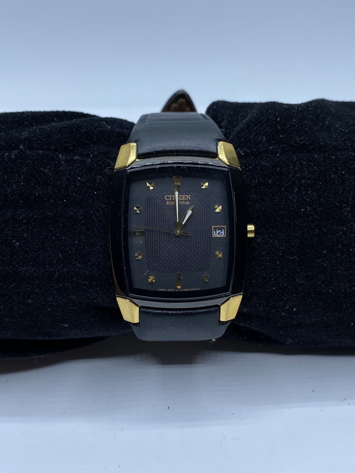 Citizen 31mm Black Gold Tone Dial Date Men's Watch 39g