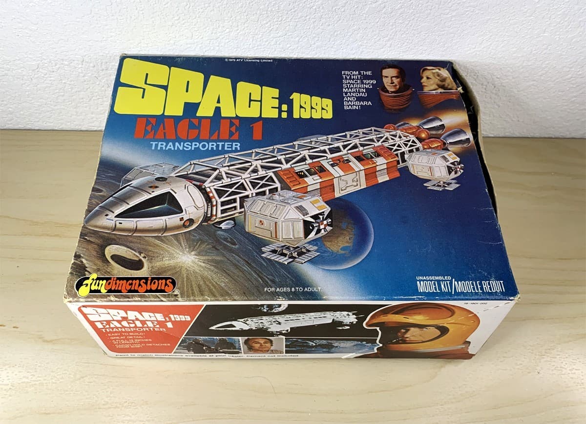 SPACE 1999 Fun Dimensions Eagle 1 Transporter (Box cut off, Decal misprinted) 2