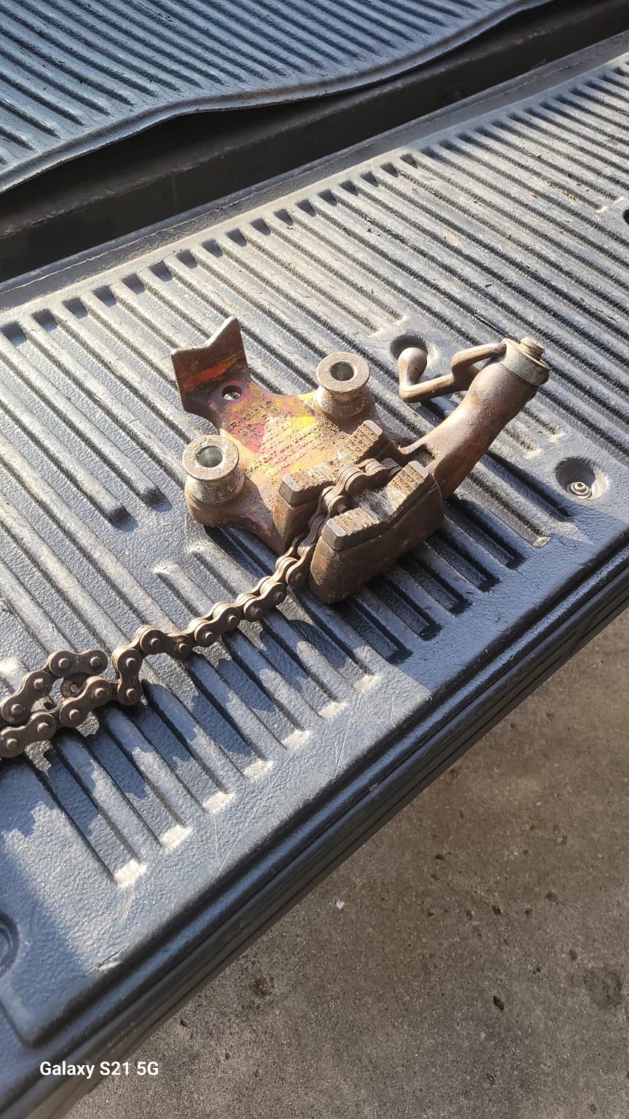 Ridgid Chain Vise BC-510, 1/8" to 5" Pipe 2