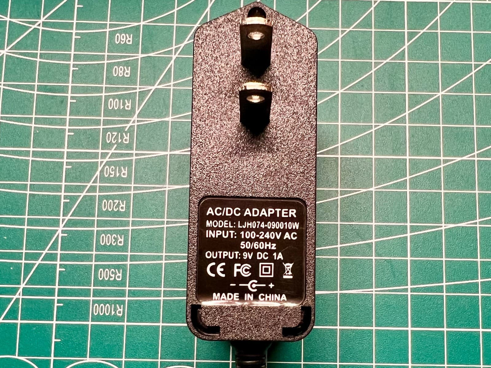 DER EE AC Adapter Compatible with GS2U-006-0900660-LS for DE-5000 New USA Ship! 4