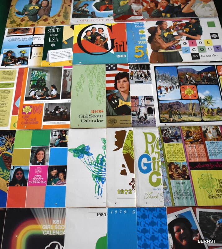 VINTAGE GIRL SCOUT - COMPLETE SET 1957-1981 GIRL SCOUT CALENDARS - LOT OF 25 6
