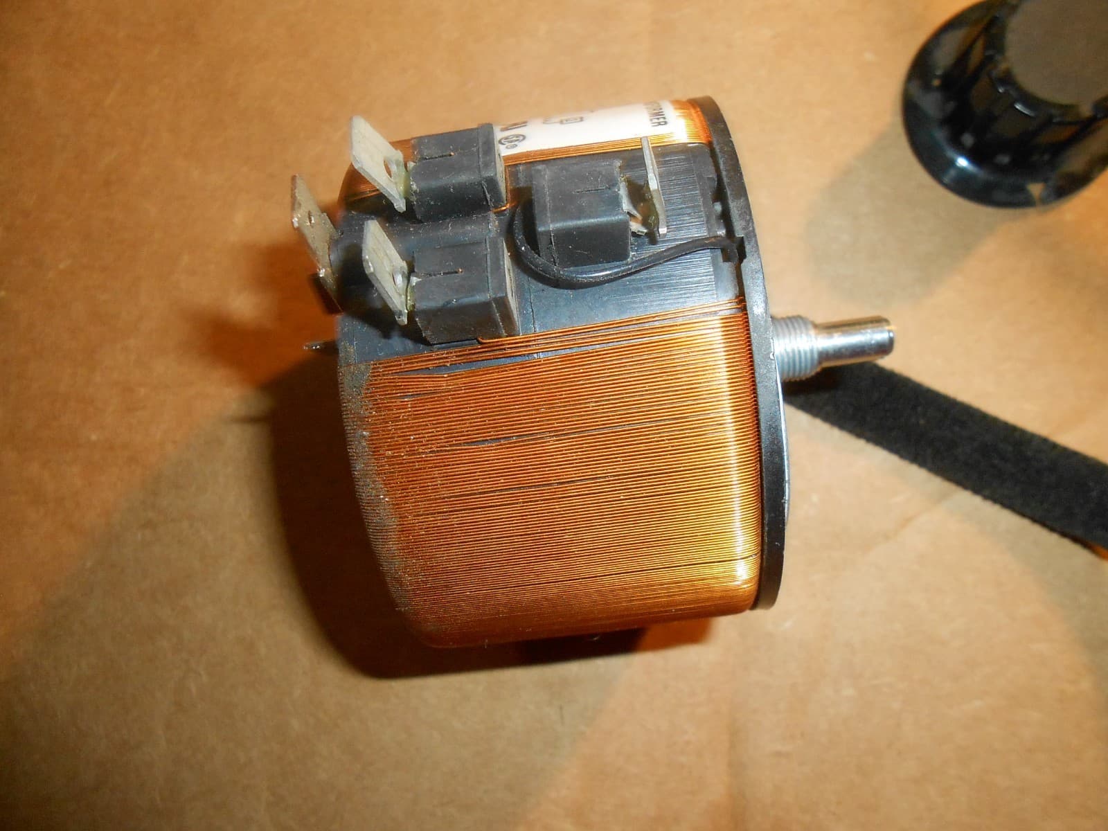 TYPE 10C POWERSTAT VARIABLE TRANSFORMER IN 120V 60CY  OUT 0-132 2.25A WARNER 3