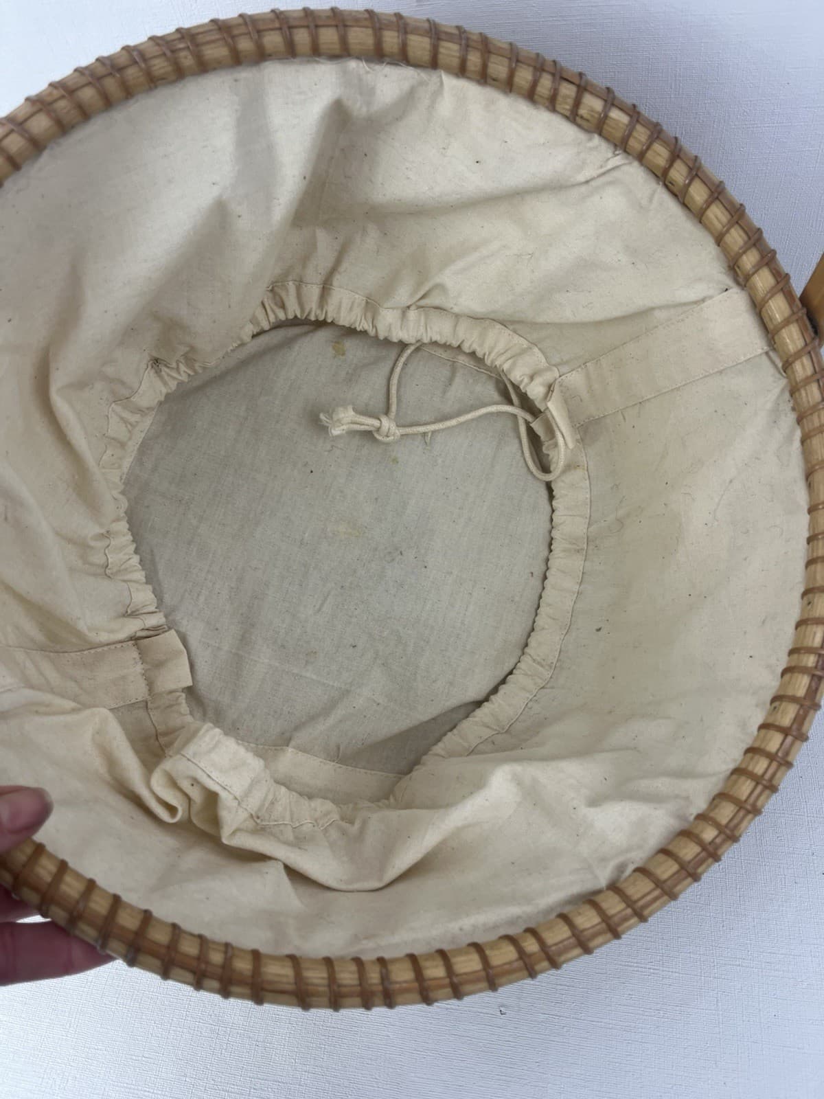 Vintage Nantucket Lightship Basket 12” w/ Linen Liner 6