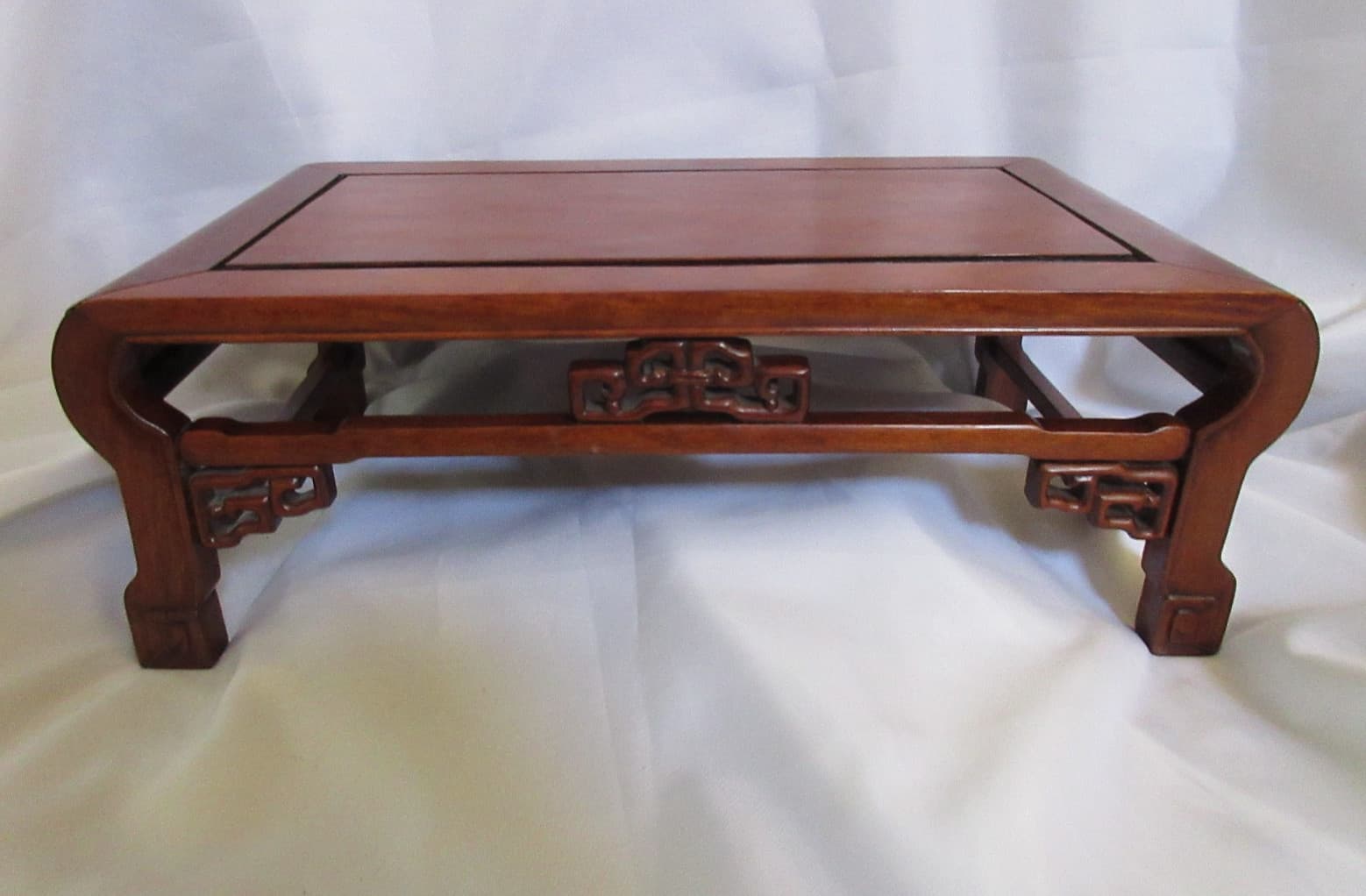 Vintage Chinese Rosewood Hongmu Hardwood Carved Bonsai Display Stand 18 x 10 EUC 6