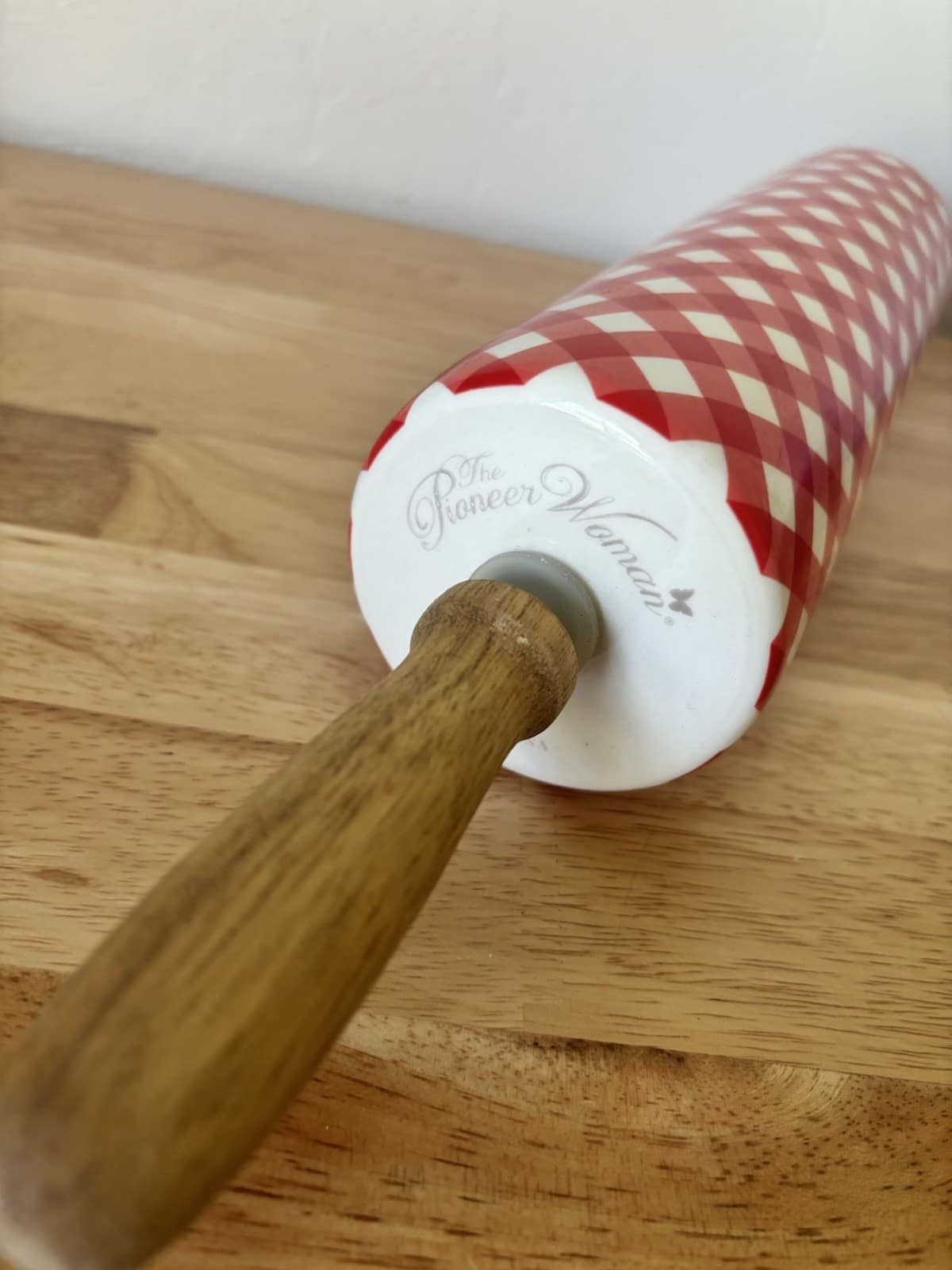 Pioneer Woman  Red And White Rolling Pin Wood Handles Signed Wood Handles HTF 4