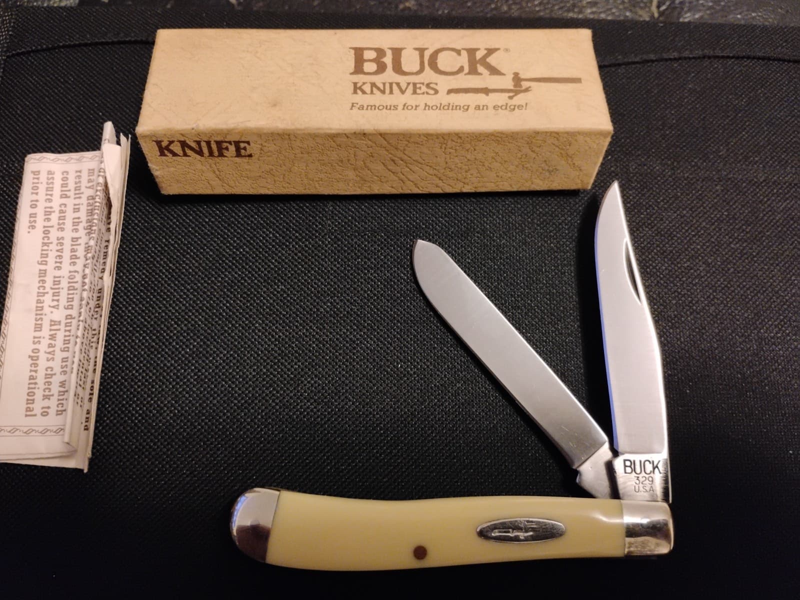 VINTAGE BUCK 329 U.S.A. TRAPPER MODEL NO 0329-YW PRE DATE CODE