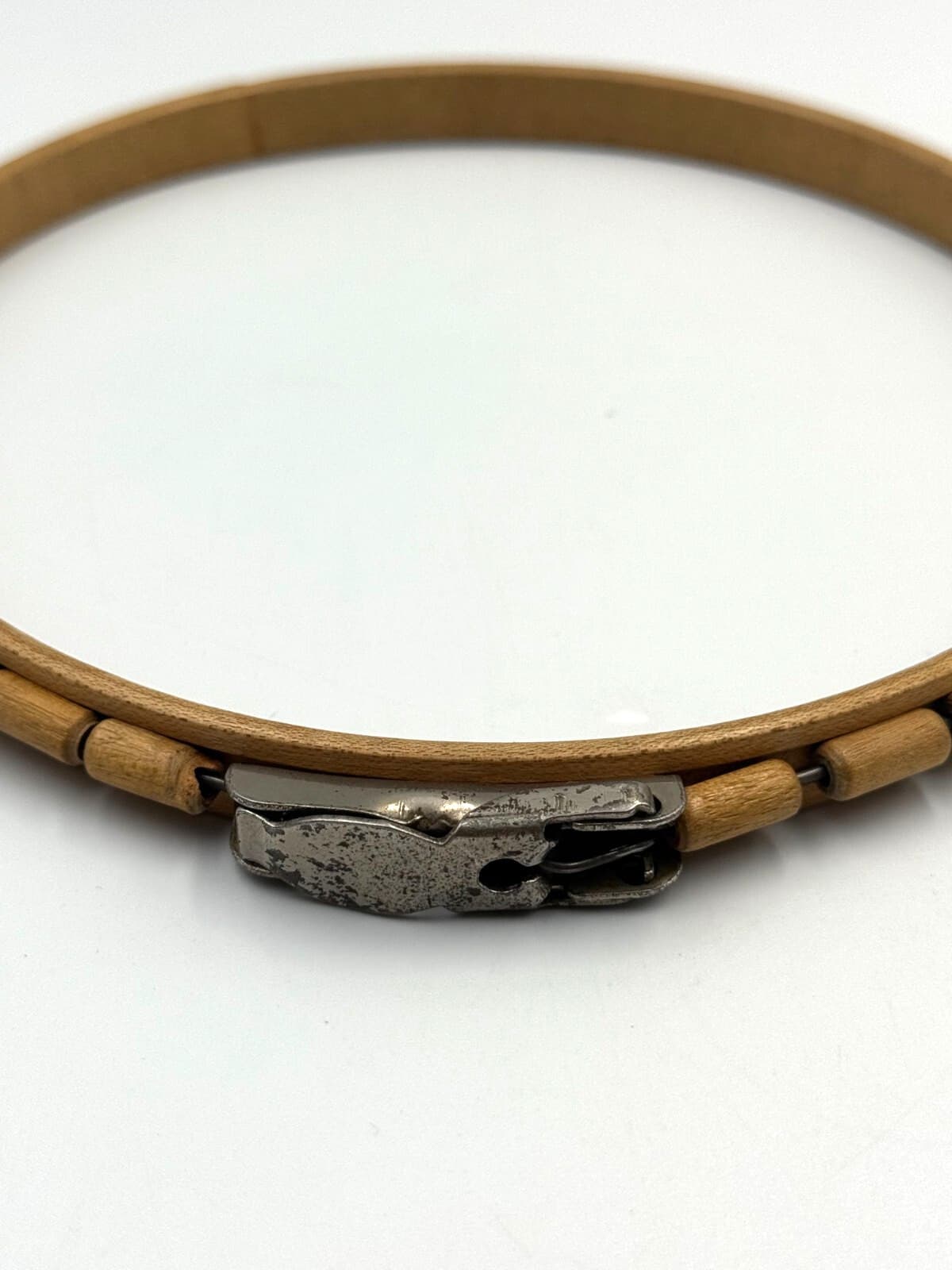 Vintage Wood Bead Latch Lock Tension 6" Embroidery Hoop, HTF 2