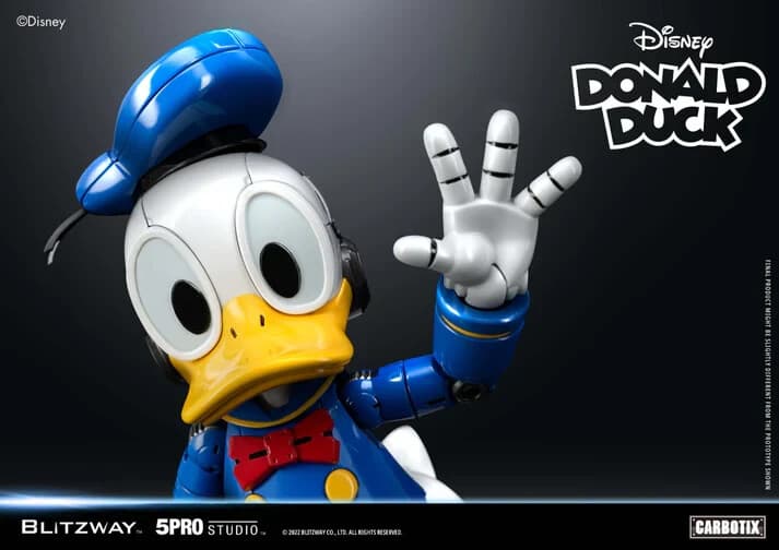 BLITZWAY CARBOTIX Donald Duck Disney Movable Figure Painted Robot NEW CBP 6