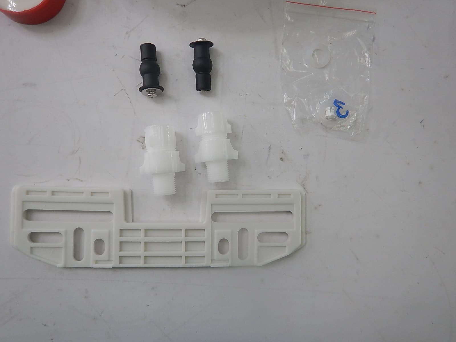 KERDE US-08B - P30L Oval Electric Bidet Toilet Seat, White 4